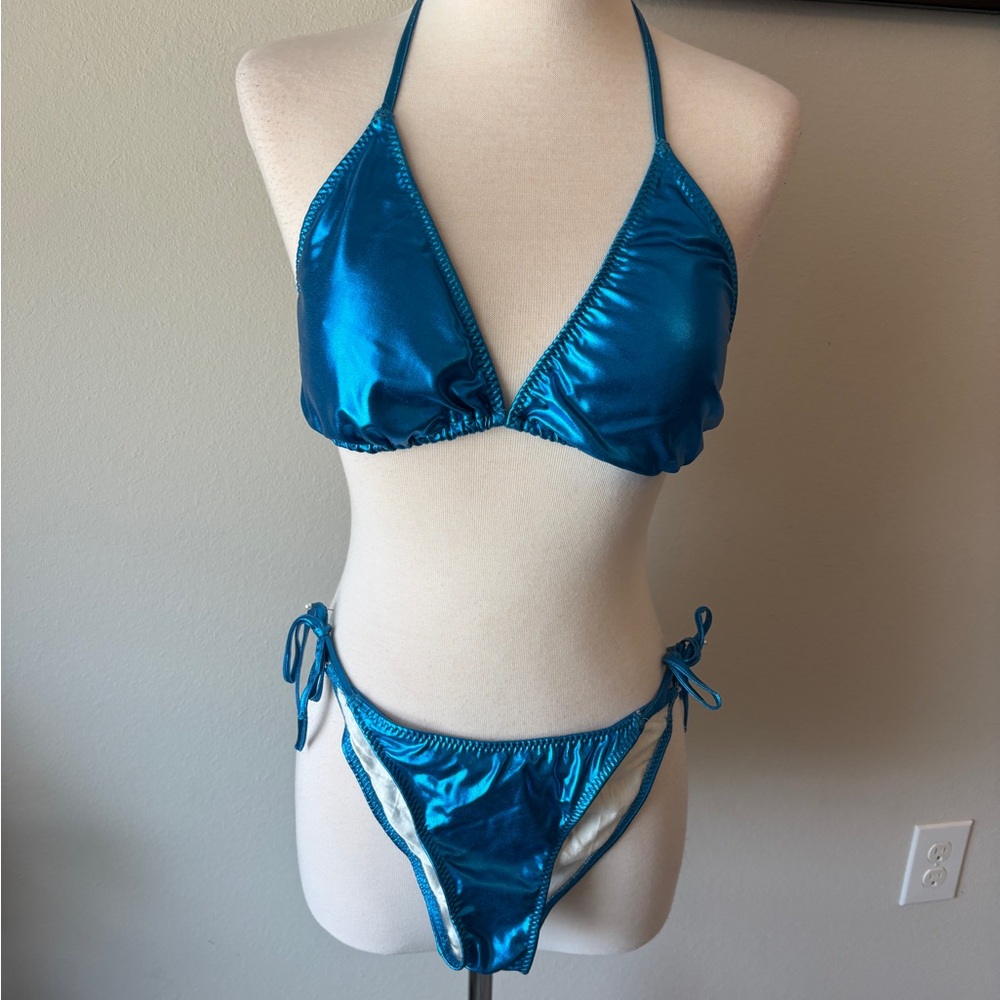 Shiny Blue Bikini Set